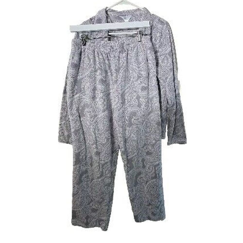 Adonna Gray Paisley Fleece Sleepwear Nightwear Pajama Set Womans Size Medium